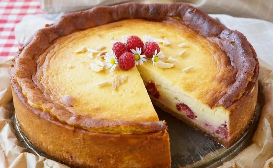 Mascarpone-Kuchen cremig backen - Grundrezept und Tipps