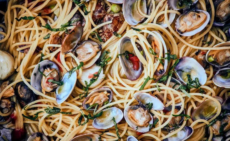 Spaghetti mit Muscheln richtig zubereiten - so gelingt die Sauce