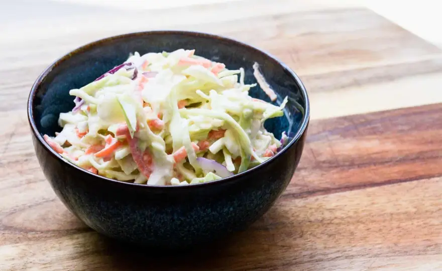 Cremiger Coleslaw ohne wässriges Dressing